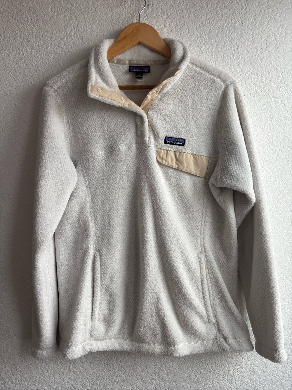 Patagonia Cream Pullover Fleece Snap Neck Sweater Fuzzy Large Gorpcore